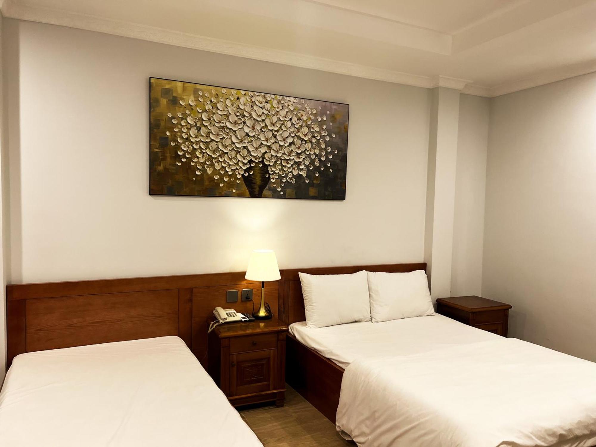 Ven Ho Hotel Hanoi Esterno foto