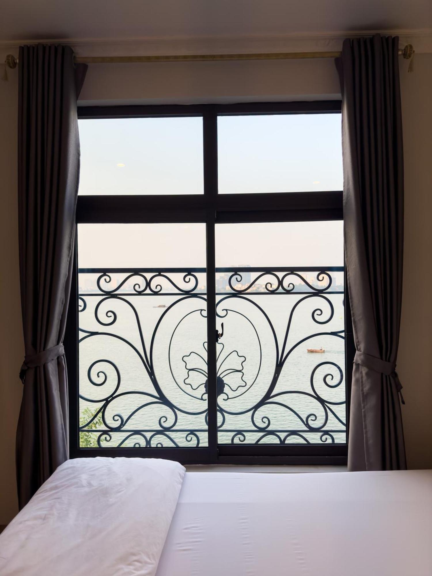 Ven Ho Hotel Hanoi Esterno foto
