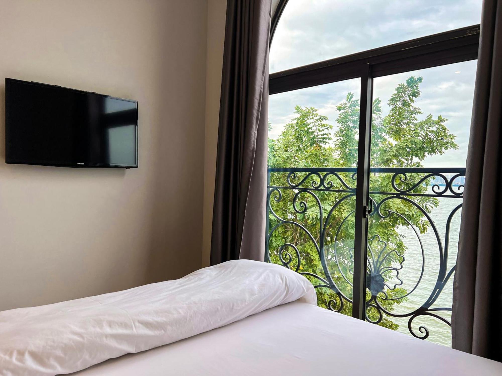 Ven Ho Hotel Hanoi Esterno foto